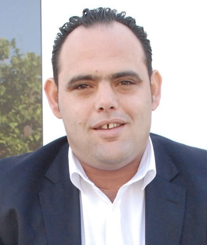 MUSTAFA AKYÖN