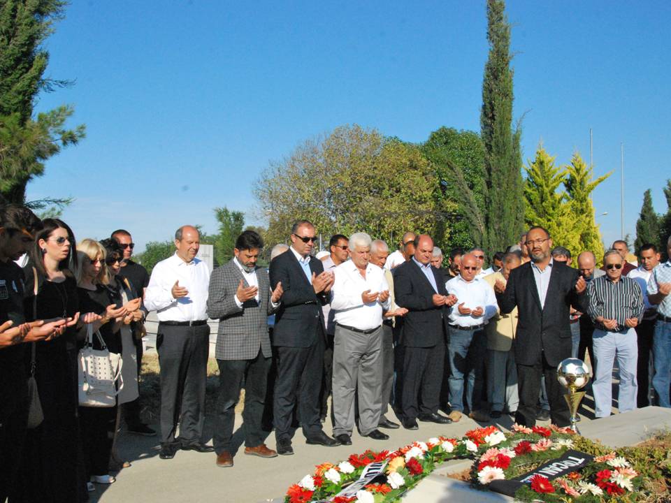 Kurucu başkanımız Ahmed Sami Topcan kabri başında anıldı