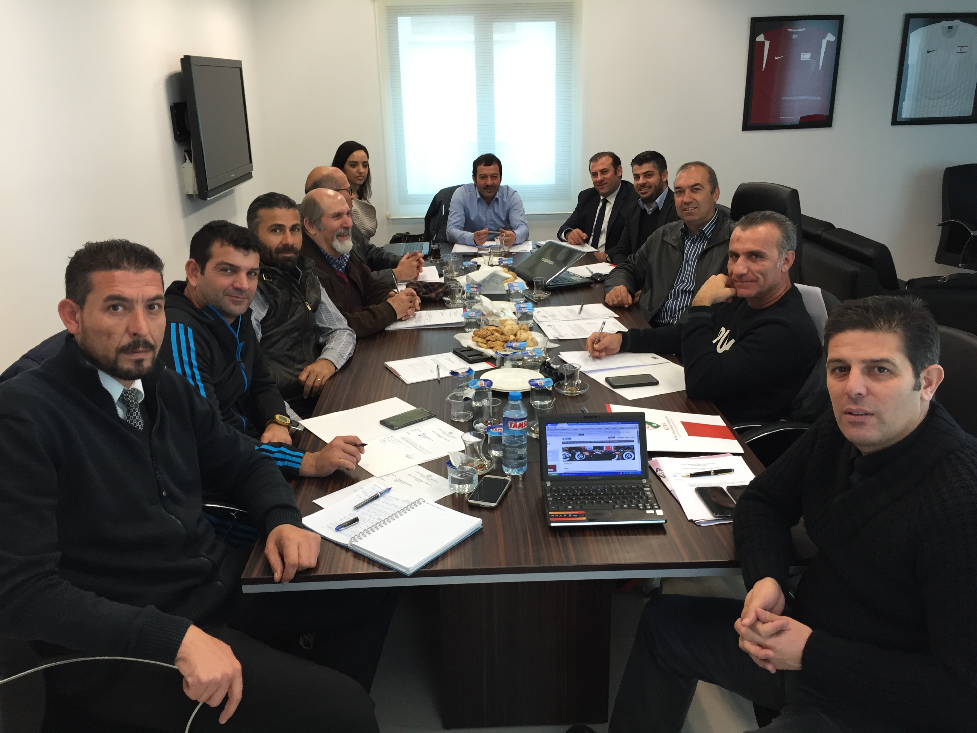 Spor Dairesi Genel Yönetim Kurulu KTFF'de toplandı