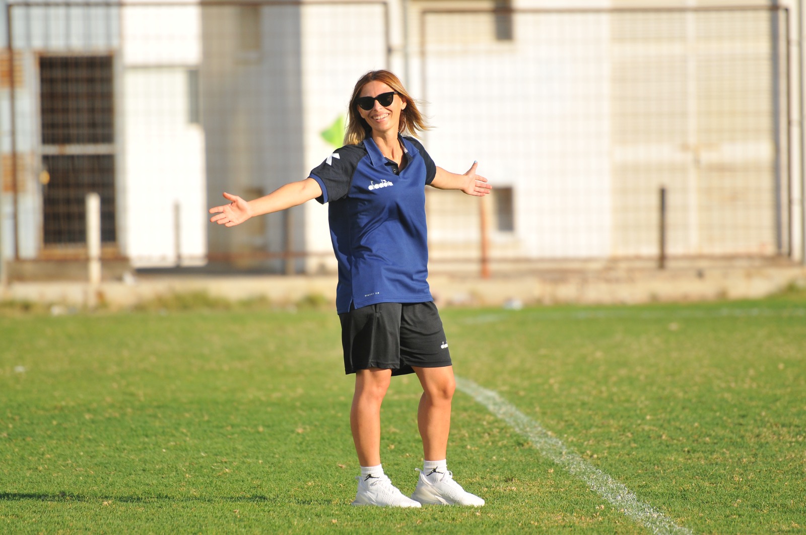 Ogan: "Genç kadın futbolcular asla vazgeçmesinler"