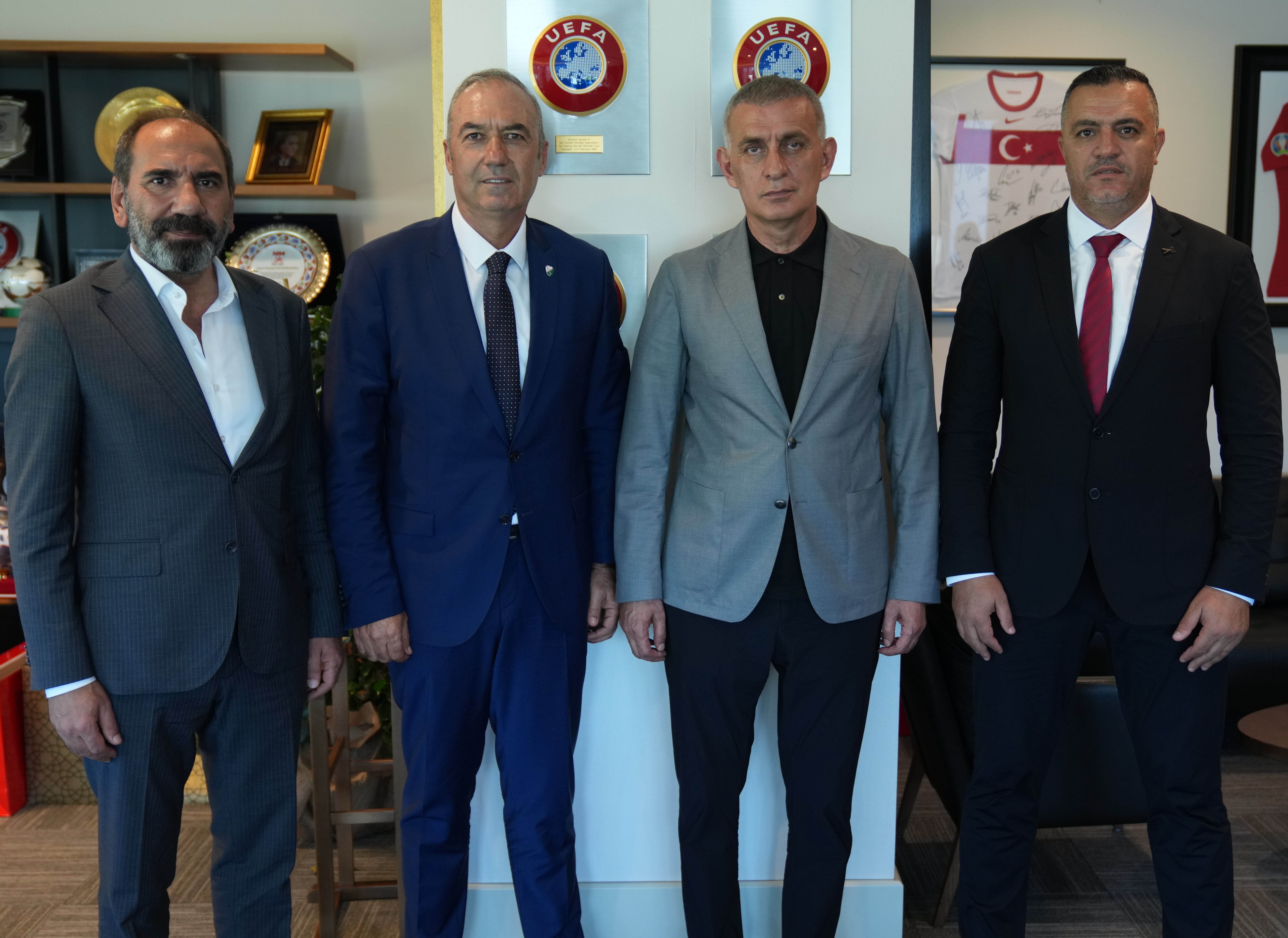 Başkan Sertoğlu, TFF Başkanı Hacıosmanoğlu'nu ziyaret etti