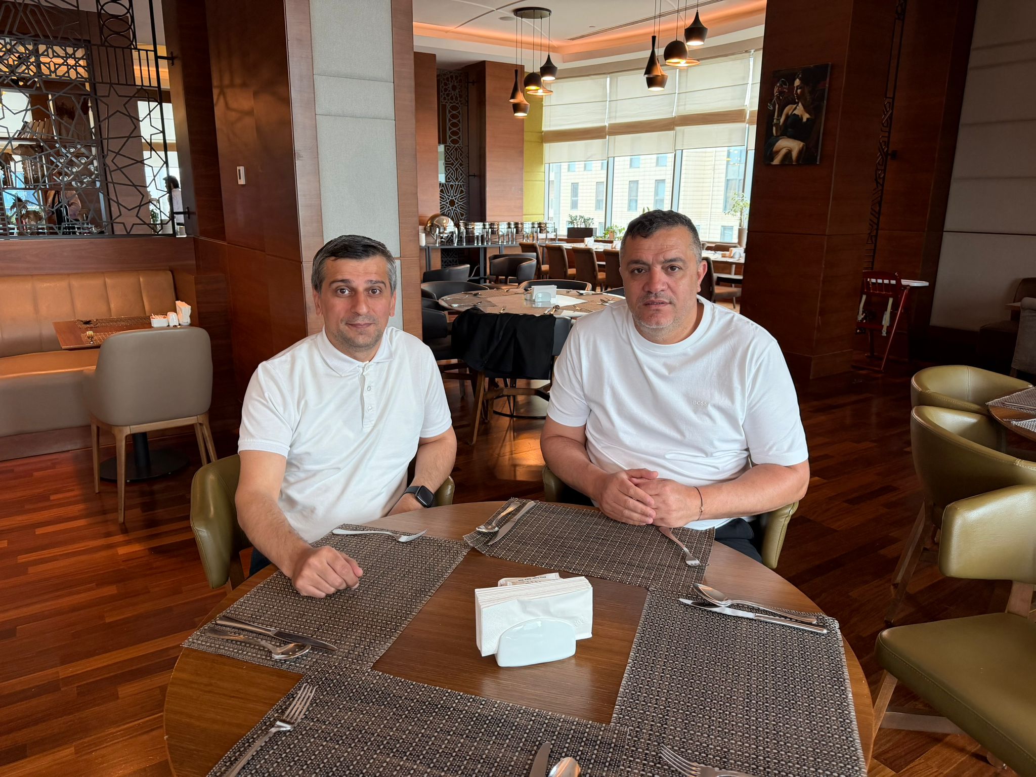 Ekmekçi, Azerbaycan'da temaslarda bulundu